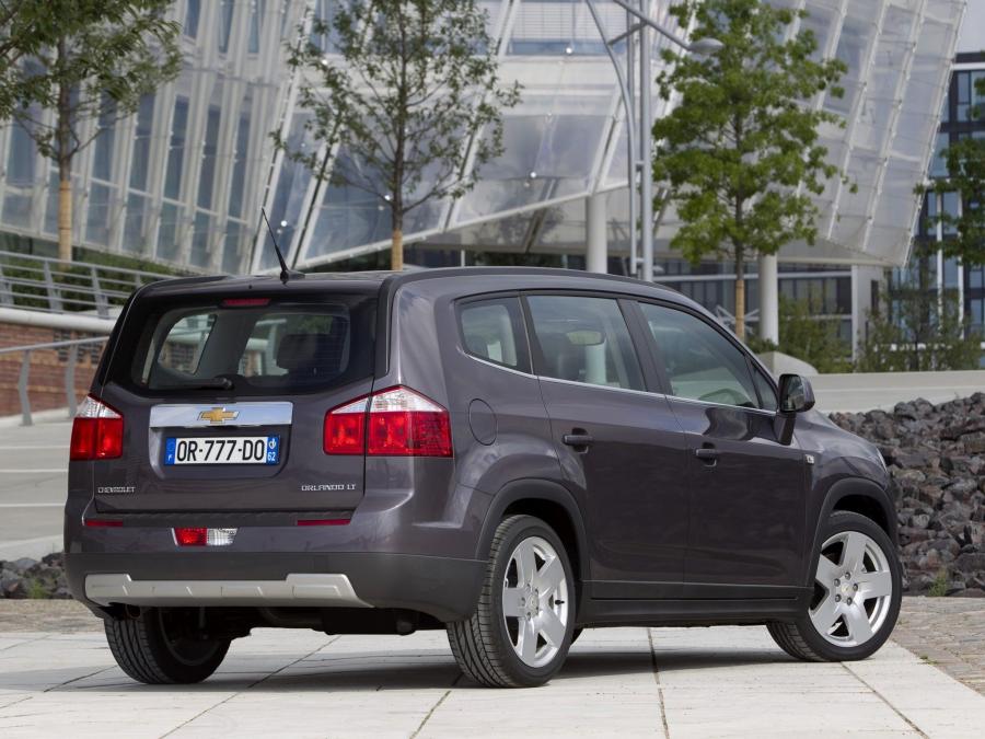  Chevrolet Orlando 2010 года  (фото 10 из 41)